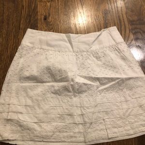 Banana Republic white eyelet skirt